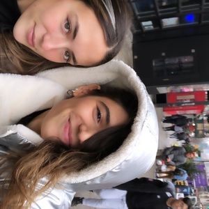 Meet your Posher, Aileen